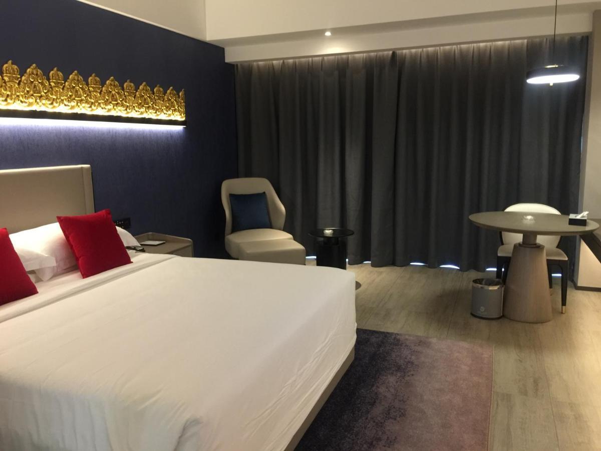 Tian Yi International Hotel 天艺国际酒店 Phnom Pen Exterior foto
